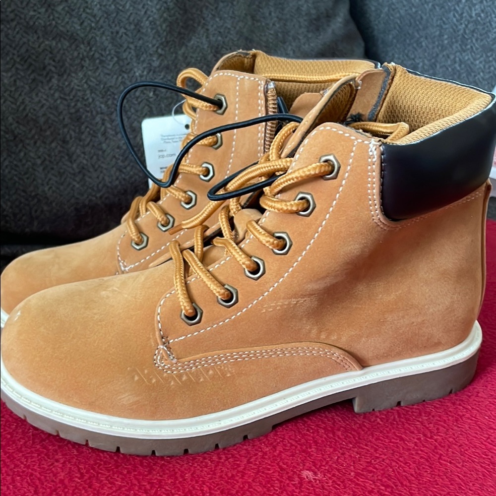 Kids shoes size 1
